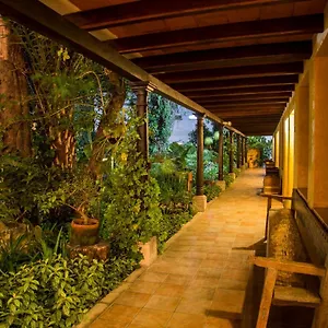 **** Hotel Farolas Guatemala